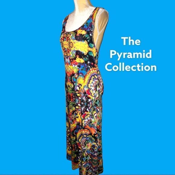 The pyramid collection beautiful colorful print maxi dress! - Picture 2 of 9